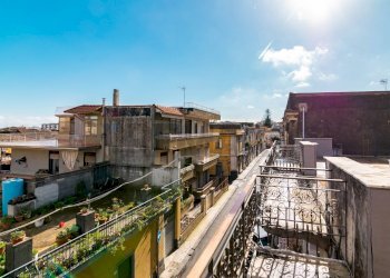 Balcone - Casa indipendente via alcide de gasperi
 
29, Giarre - foto 3