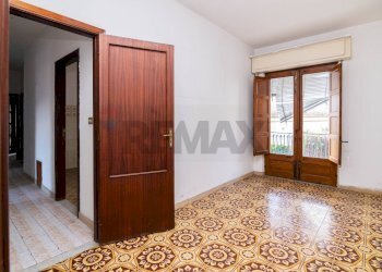 Stanza vuota - Casa indipendente via alcide de gasperi
 
29, Giarre - foto 10
