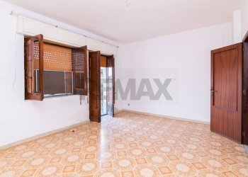 Stanza vuota - Casa indipendente via alcide de gasperi
 
29, Giarre - foto 14