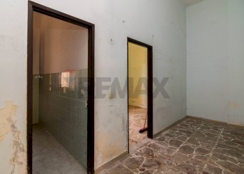 Stanza vuota - Casa indipendente via alcide de gasperi
 
29, Giarre - foto 24