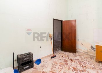 Camera / camera da letto - Casa indipendente via alcide de gasperi
 
29, Giarre - foto 25