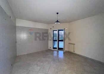 Stanza vuota - Appartamento Via dei Giardini
 
5, Tremestieri Etneo - foto 6