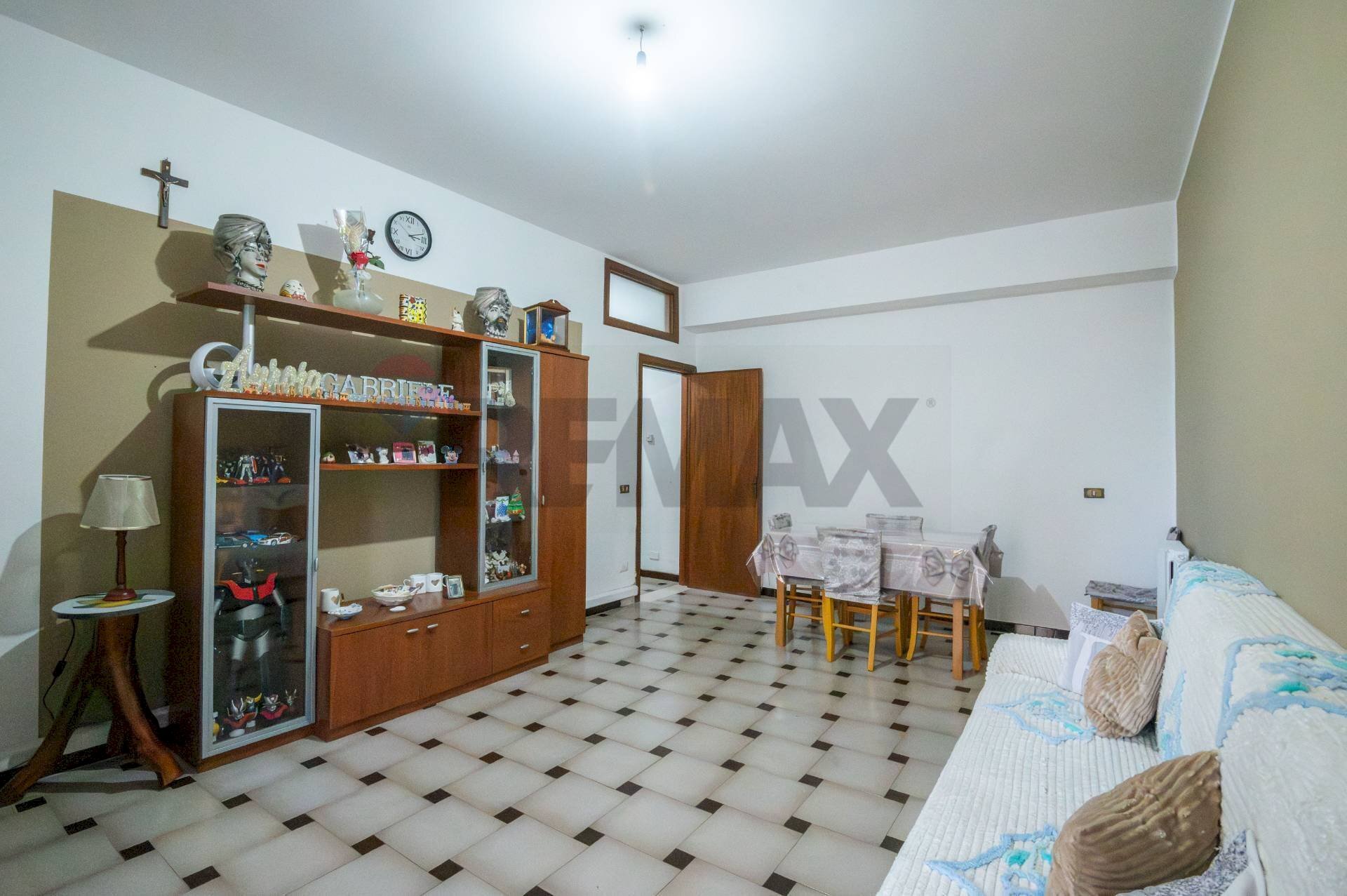 Sala da pranzo - Quadrilocale Via Raffaello Sanzio
4, Grammichele - foto 2