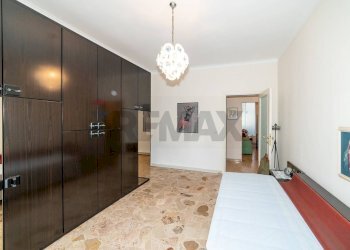 Camera / camera da letto - Quadrilocale Piazza Vincenzo Lanza
 
3, Catania - foto 20