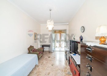 Soggiorno - Quadrilocale Piazza Vincenzo Lanza
 
3, Catania - foto 21