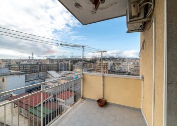 Balcone - Quadrilocale Piazza Vincenzo Lanza
 
3, Catania - foto 25