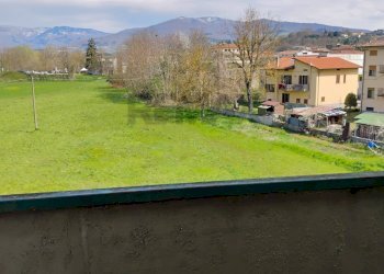 Vista delle montagne - Three-room apartment Via Timossi
 
4, Bibbiena - photo 18