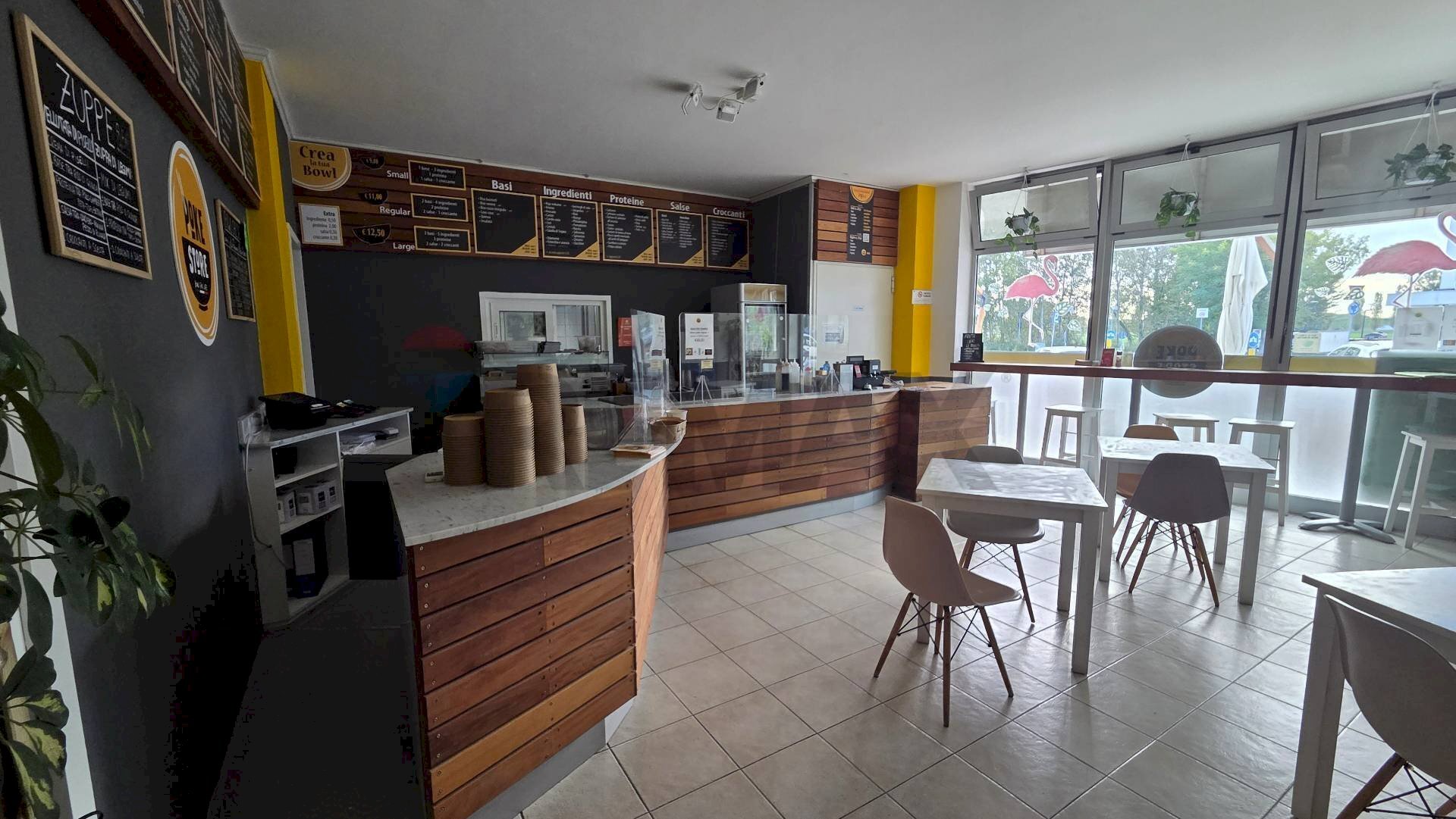 Sala da pranzo - Commercial Premises Le Curbusier
 
44, Ravenna - photo 1