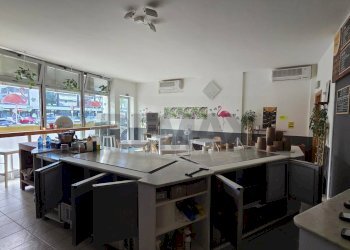 Cucina - Commercial Premises Le Curbusier
 
44, Ravenna - photo 10