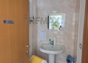 Bagno - Commercial Premises Le Curbusier
 
44, Ravenna - photo 12