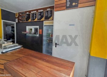 Cucina - Commercial Premises Le Curbusier
 
44, Ravenna - photo 13