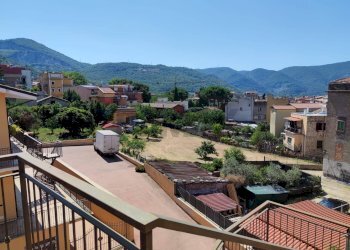 Balcone - Monolocale corso vittorio emanuele
 
14, Marcellina - foto 2