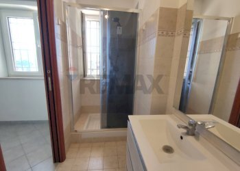 Bagno - Monolocale corso vittorio emanuele
 
14, Marcellina - foto 18