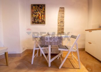 Sala da pranzo - Bilocale Piazza Del Castello, Bevagna - foto 15