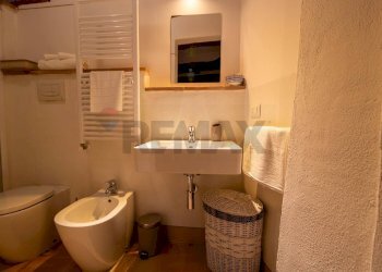 Bagno - Bilocale Piazza Del Castello, Bevagna - foto 8