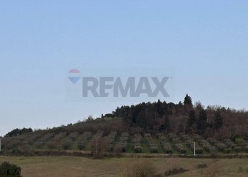 Vista delle montagne - Agricultural land Via Emirati Arabi Uniti
 
snc, Perugia - photo 2