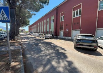 Edificio all\'aperto - Ufficio Via Piscine Eden Rock
 
2, Bastia Umbra - foto 23