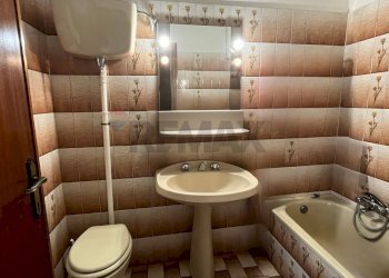 Bagno - Semi-detached house Via Lorenzo Carpinelli, Assisi - photo 11