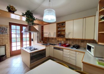 Cucina - Villa a Schiera Via Cardinal Amedeo delle Lanze
 
15, Montanaro - foto 7