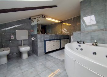 Bagno - Villa a Schiera Via Cardinal Amedeo delle Lanze
 
15, Montanaro - foto 28
