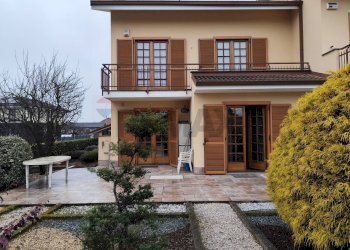 Casa all\'aperto - Villa a Schiera Via Cardinal Amedeo delle Lanze
 
15, Montanaro - foto 42