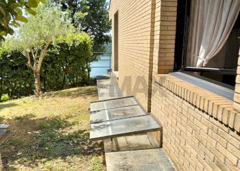 Giardino - Casa semi indipendente VIA MANDELLI
 
5/A, Montorfano - foto 12