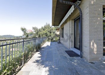 Balcone - Casa semi indipendente VIA MANDELLI
5/A, Montorfano - foto 9