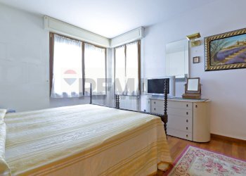 Camera / camera da letto - Casa semi indipendente VIA MANDELLI
5/A, Montorfano - foto 21