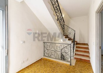 Scale - Villa Via Etnea
 
172, Nicolosi - foto 32