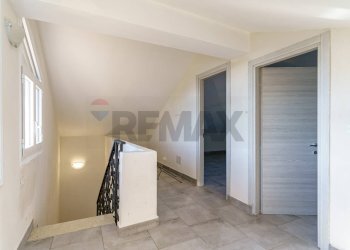 Hall / corridoio - Villa Via Etnea
 
172, Nicolosi - foto 55