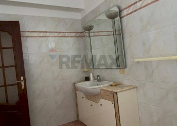 Bagno - Independent house via nazionale
 
80, Messina - photo 11