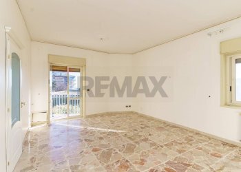 Stanza vuota - Appartamento via imera
 
10, Motta Sant'Anastasia - foto 31