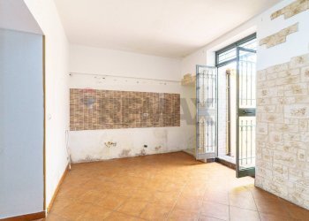 Stanza vuota - Independent house via flavio gioia
 
9, Riposto - photo 11