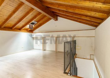 Stanza vuota - Independent house via flavio gioia
 
9, Riposto - photo 15