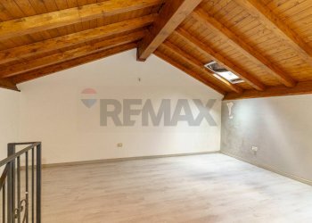 Stanza vuota - Independent house via flavio gioia
 
9, Riposto - photo 18