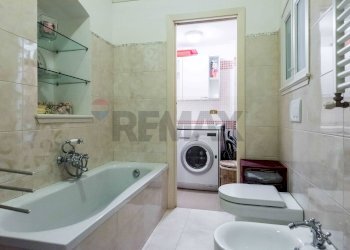 Bagno - Quadrilocale Viale Regina Margherita
 
8/A, Catania - foto 19