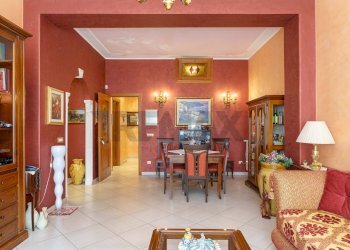 Sala da pranzo - Quadrilocale Via Tommaso Fazello
 
7, Catania - foto 5