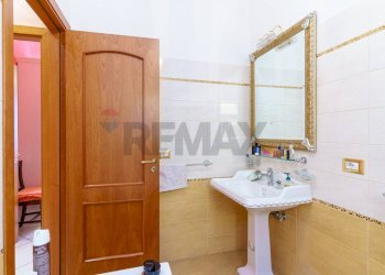 Bagno - Quadrilocale Via Tommaso Fazello
 
7, Catania - foto 10