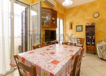 Sala da pranzo - Quadrilocale Via Tommaso Fazello
 
7, Catania - foto 34