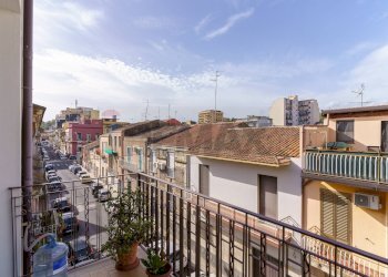 Balcone - Quadrilocale Via Tommaso Fazello
 
7, Catania - foto 42