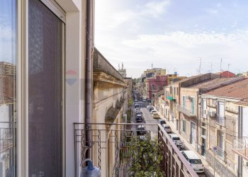 Balcone - Quadrilocale Via Tommaso Fazello
 
7, Catania - foto 43