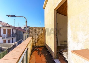 Balcone - Casa indipendente Via Somma
 
2, Nicolosi - foto 35