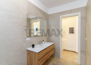 Bagno - Villa Via Fossa Lupo
 
15, Aci Sant'Antonio - foto 19