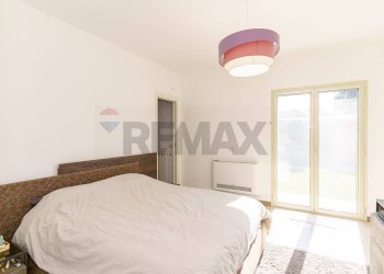 Camera / camera da letto - Villa Via Fossa Lupo
 
15, Aci Sant'Antonio - foto 20