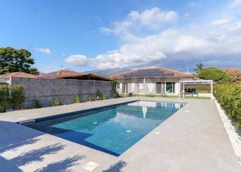 Piscina - Villa Via Fossa Lupo
 
15, Aci Sant'Antonio - foto 28