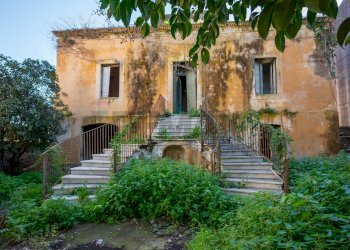 Casa all\'aperto - Villa Via Firenze
 
17, Aci Castello - foto 2