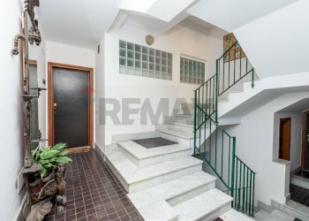 Scale - Quadrilocale Traversa C di Via Gaetano Martino
 
15, Taormina - foto 36