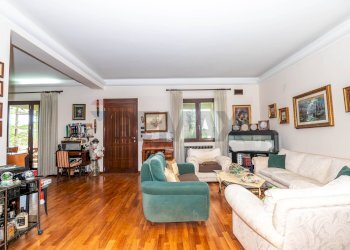 Soggiorno - Villa traversa gebbiazza
 
13, Siracusa - foto 10