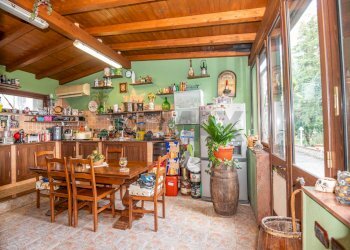 Sala da pranzo - Villa traversa gebbiazza
 
13, Siracusa - foto 20