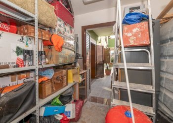 Dispensa di stoccaggio - Villa traversa gebbiazza
 
13, Siracusa - foto 55